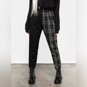 Disturbia Tapered Split Pants Size 6